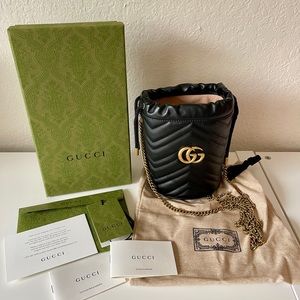 Authentic Gucci GG marmont mini bucket bag.